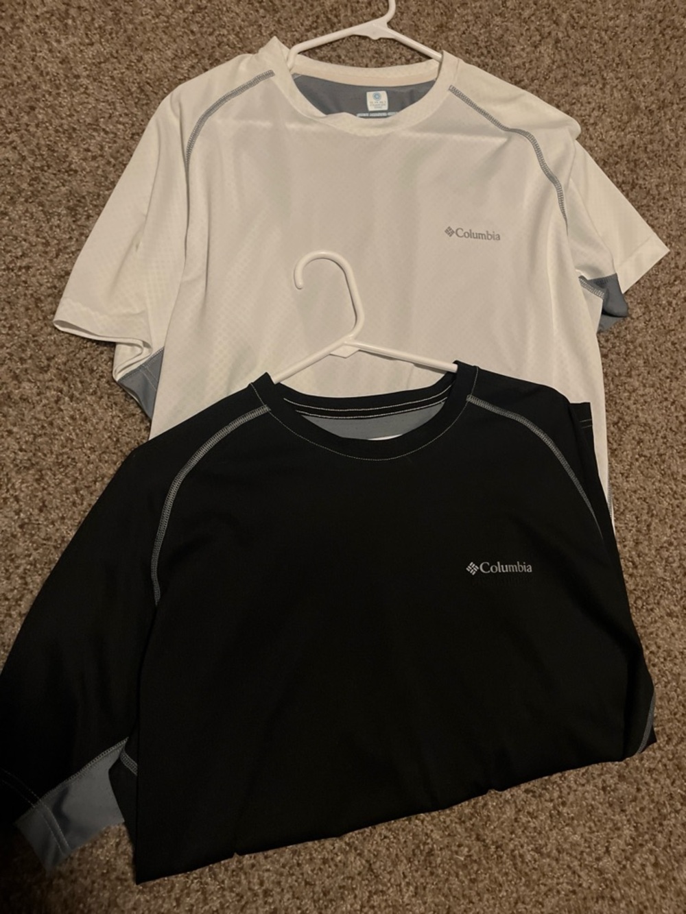 Columbia Short Sleeve Performance Tees - White & Black